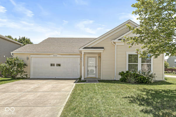 8224 S FIREFLY DR, PENDLETON, IN 46064 - Image 1