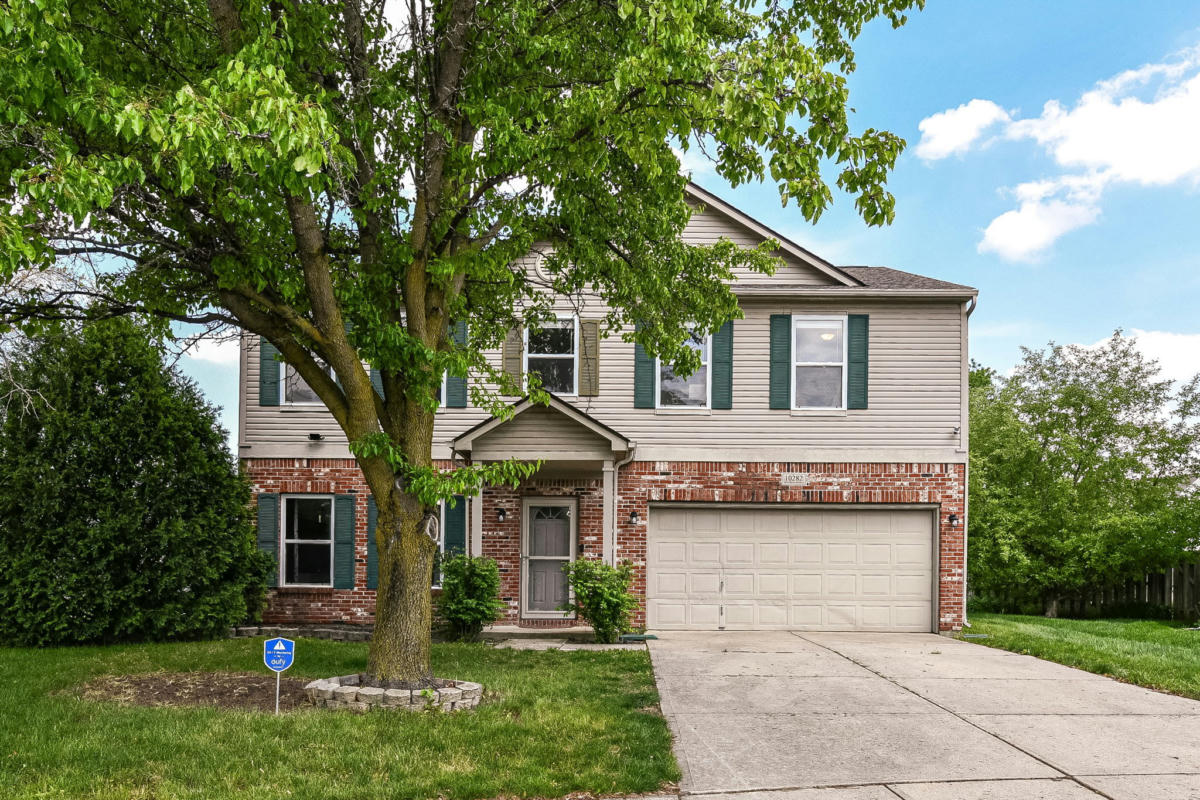 10282 APPLE BLOSSOM CIR, FISHERS, IN 46038, photo 1 of 33