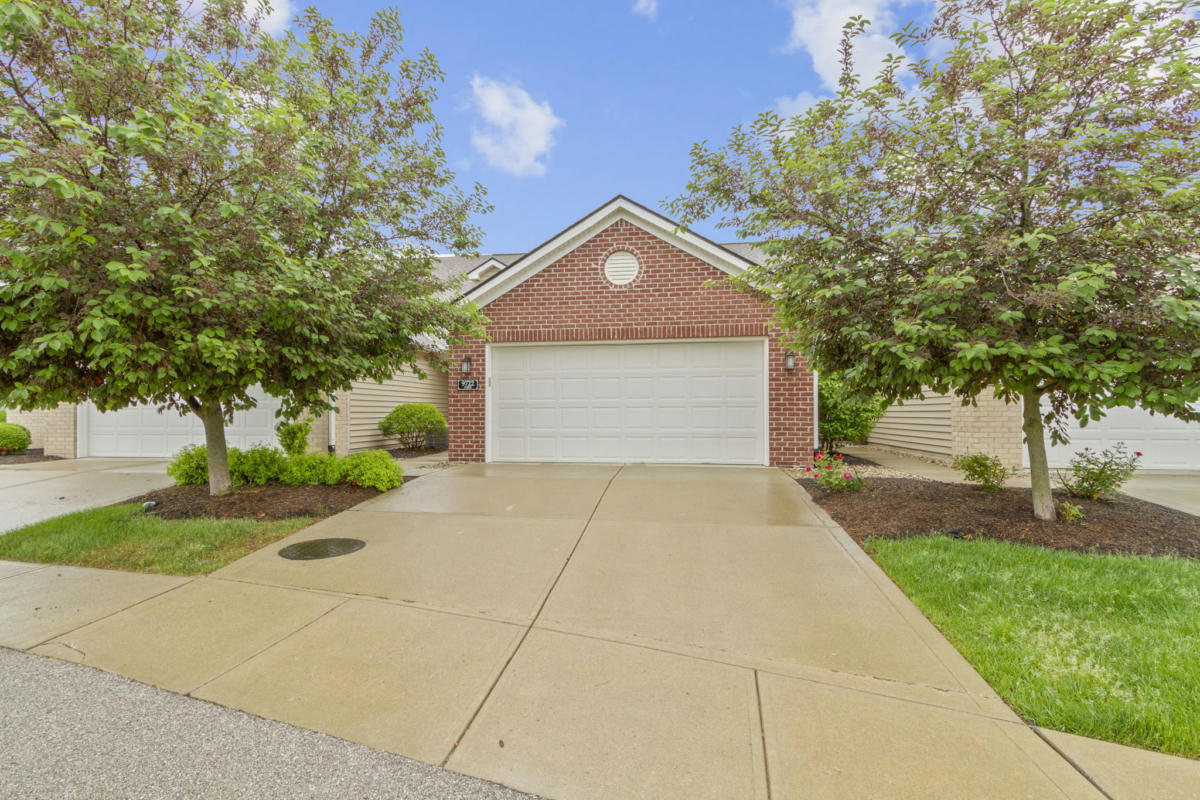 9722 HIGHPOINT RIDGE DR UNIT 103, FISHERS, IN 46037, photo 1 of 44