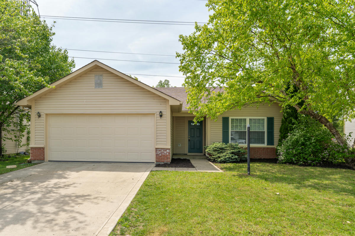 8615 CORALBERRY LN, INDIANAPOLIS, IN 46239, photo 1 of 25