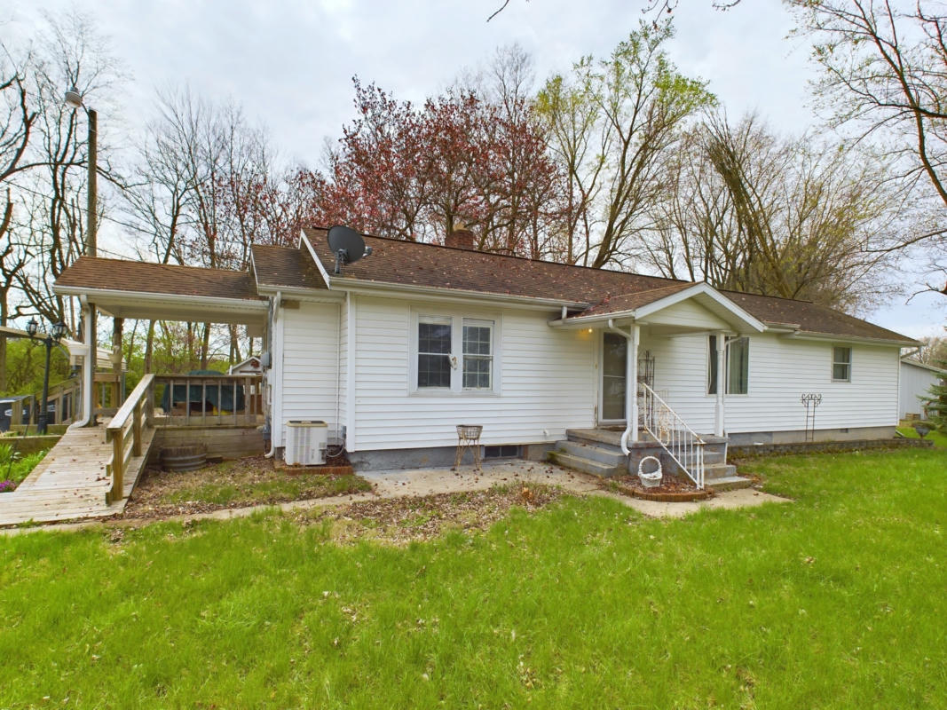 12851 W STATE ROAD 32, YORKTOWN, IN 47396, photo 1 of 37