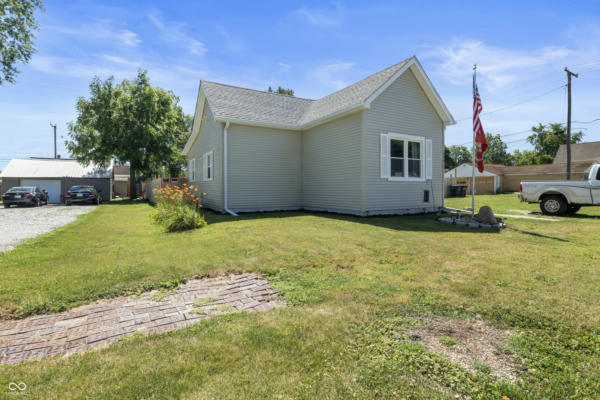 505 N 13TH ST, ELWOOD, IN 46036, photo 2 of 24