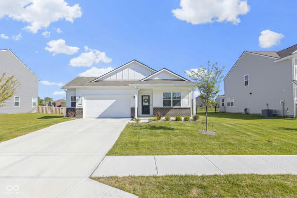 6872 ORCHARD RUN CIRCLE, WHITESTOWN, IN 46075 - Image 1