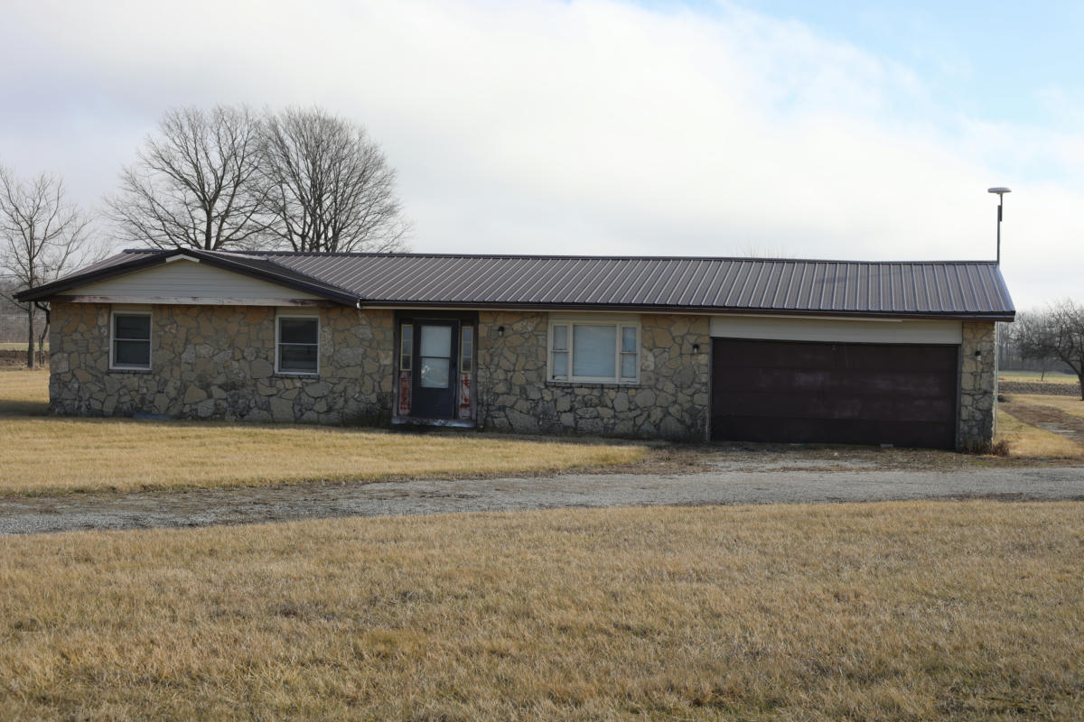 9842 N COUNTY ROAD 550 W, CAMBRIDGE CITY, IN 47327, photo 1 of 24