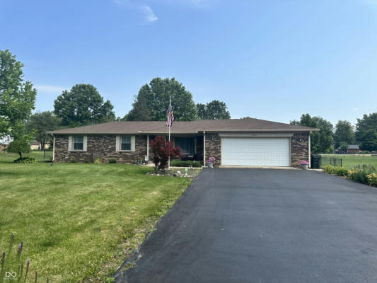 2310 WAYNE DR, GREENFIELD, IN 46140 - Image 1