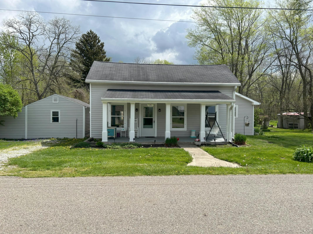 9444 N 300 E, MORRISTOWN, IN 46161, photo 1 of 26