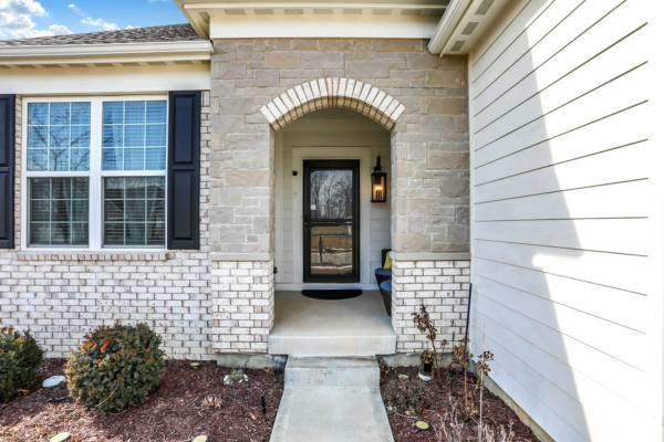 15011 TIAGO LN, FISHERS, IN 46040, photo 3 of 66