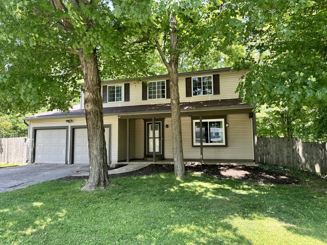 6528 BREEDS HILL CT, INDIANAPOLIS, IN 46237, photo 1 of 32