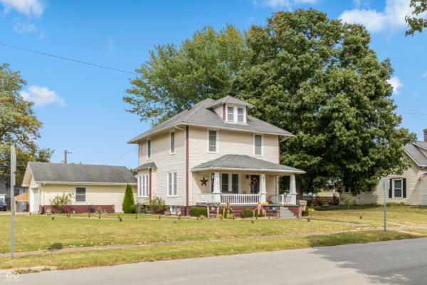 526 W 6TH ST, SEYMOUR, IN 47274 - Image 1