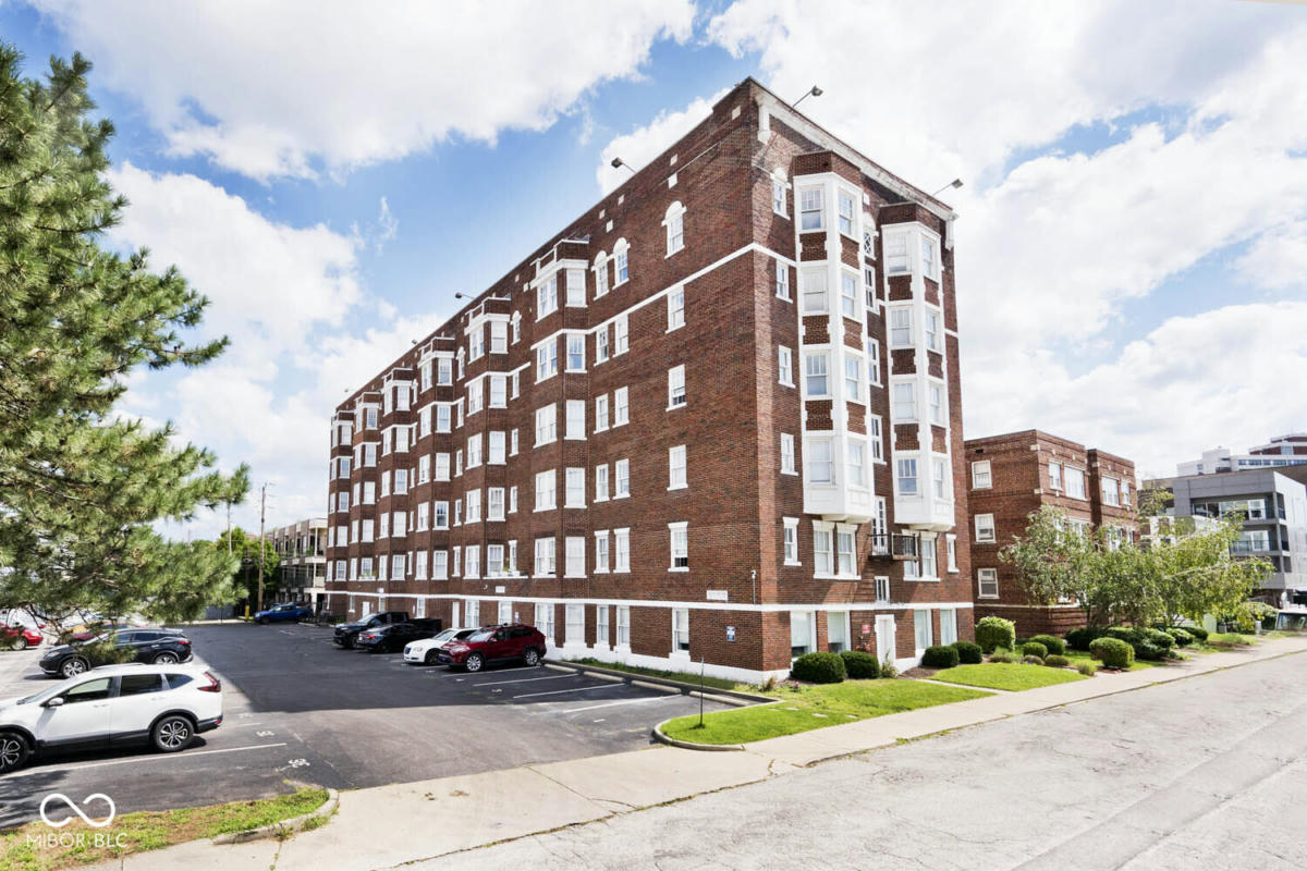 230 E 9TH ST APT 512, INDIANAPOLIS, IN 46204, photo 1 of 19