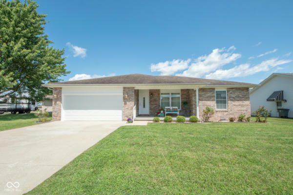 1185 DARCIS DR, SEYMOUR, IN 47274 - Image 1