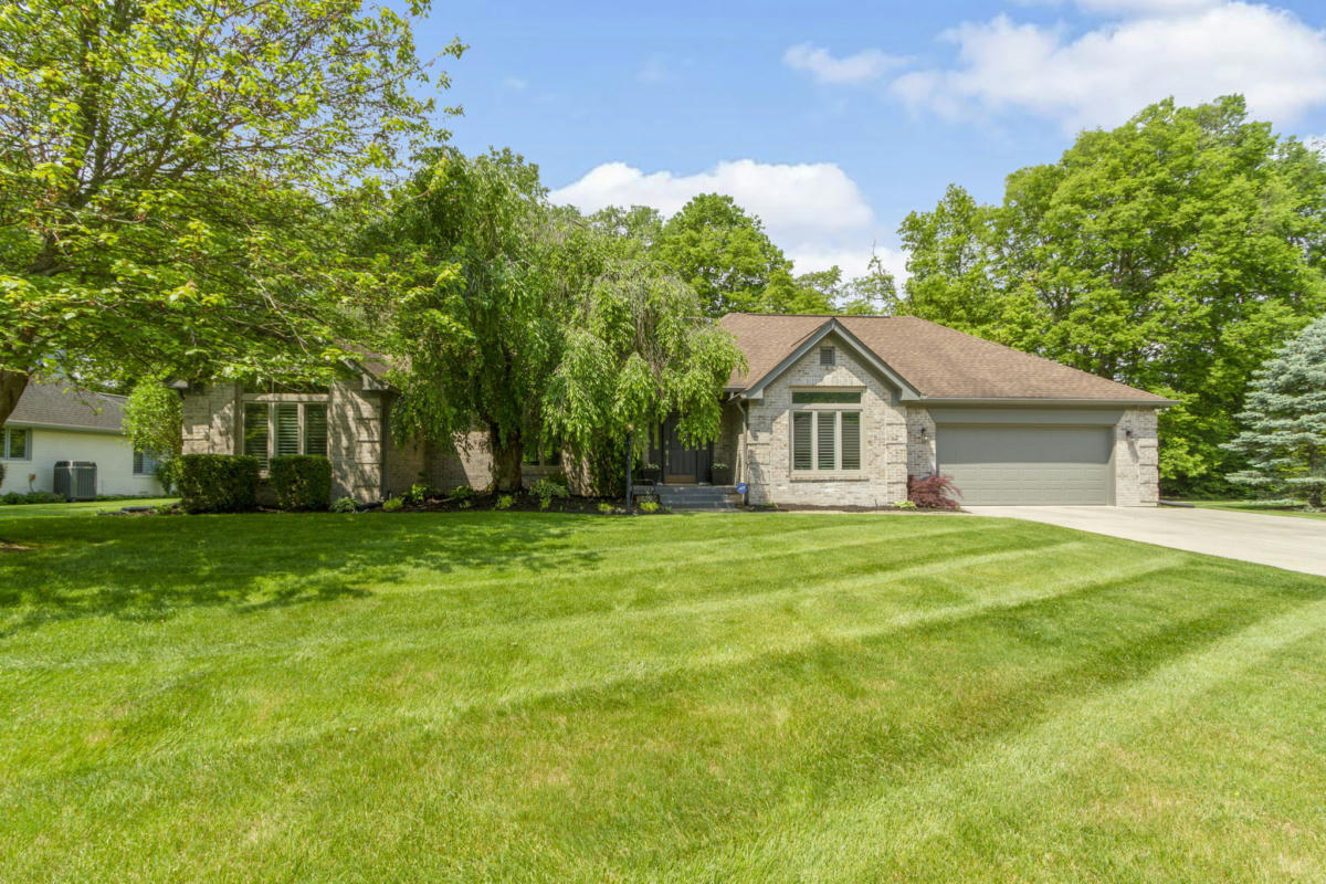 8642 MATCH POINT CT, INDIANAPOLIS, IN 46256, photo 1 of 43