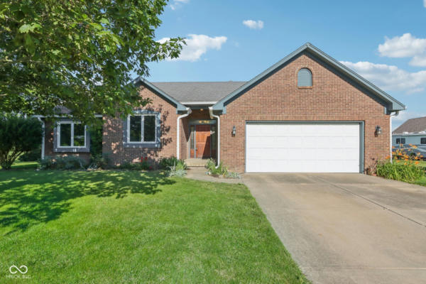 3700 COUNTRY LN, BROWNSBURG, IN 46112 - Image 1