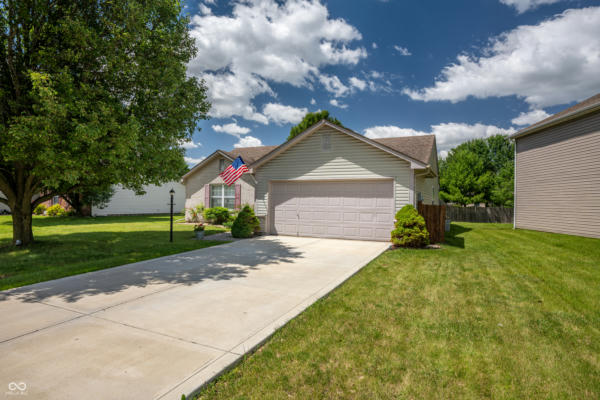 5504 WOOD HOLLOW DR, INDIANAPOLIS, IN 46239 - Image 1