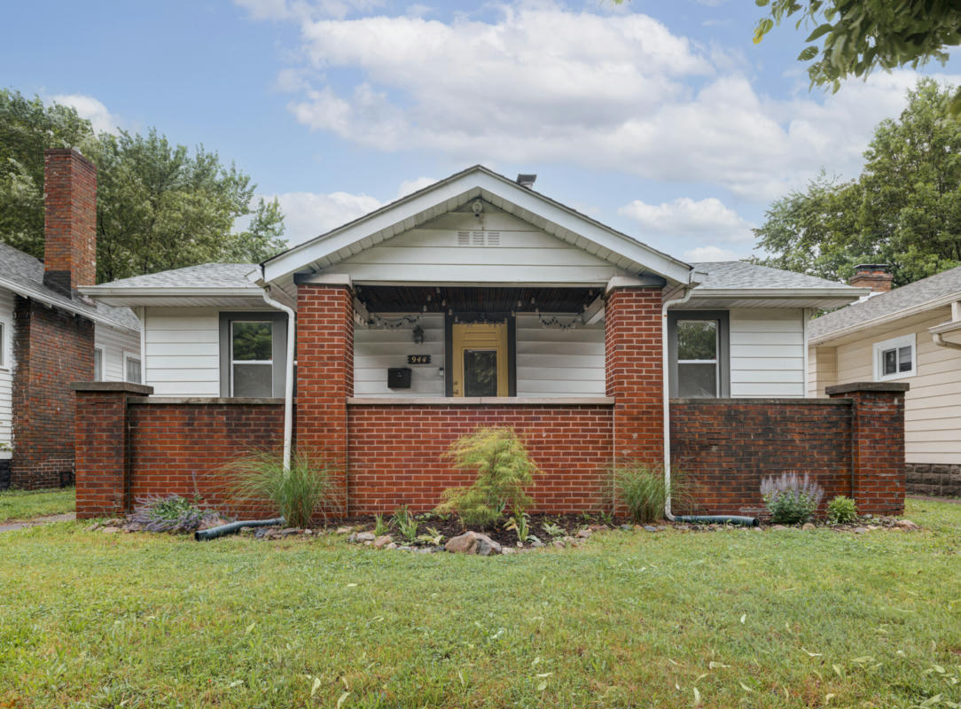 944 N GRANT AVE, INDIANAPOLIS, IN 46201, photo 1 of 38