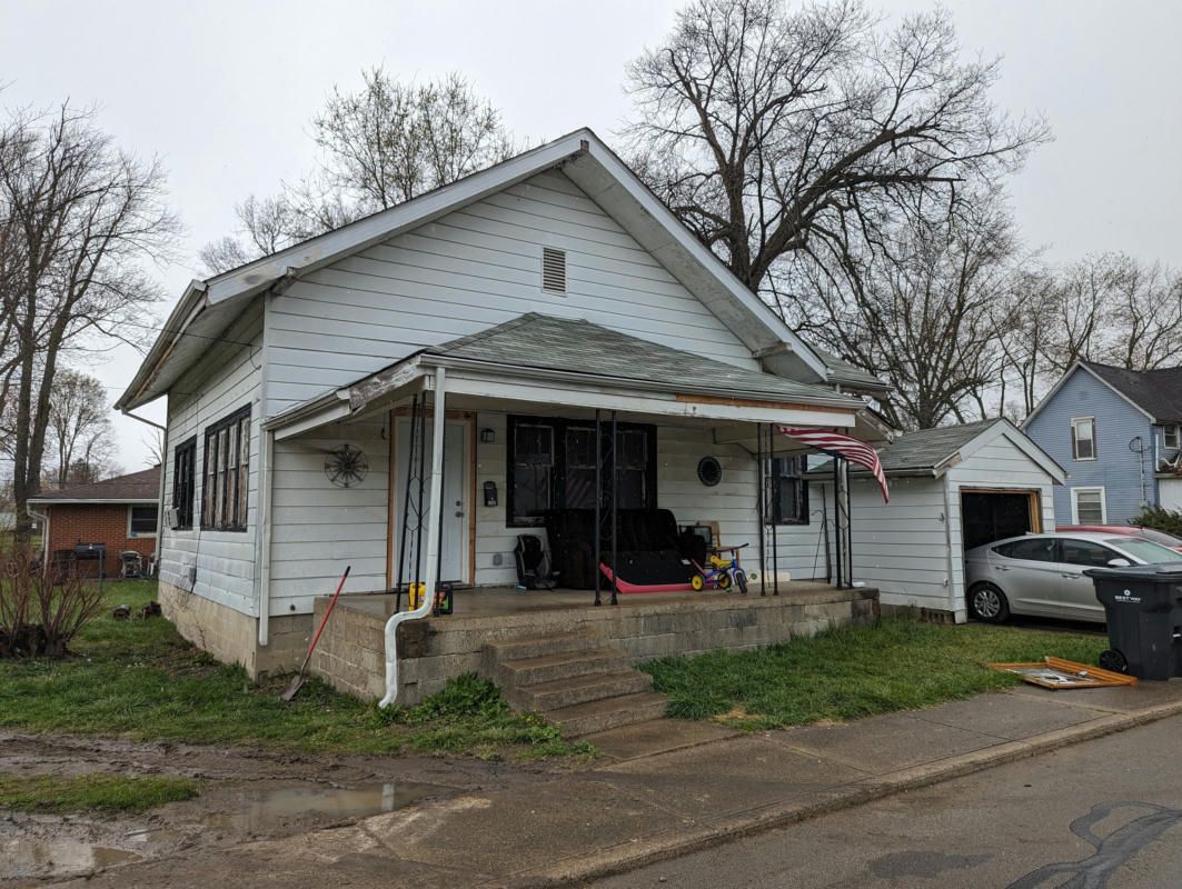 2104 W 16TH ST, ANDERSON, IN 46016, photo 1 of 8