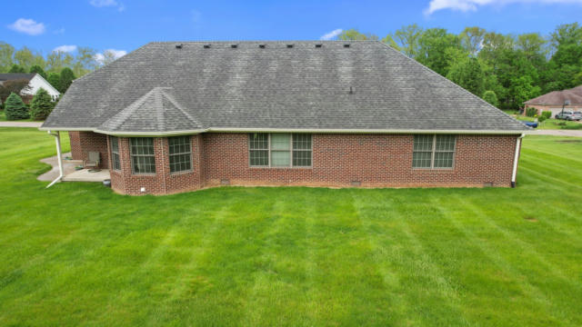 12907 N CUMMINS CT, MOORESVILLE, IN 46158, photo 3 of 23