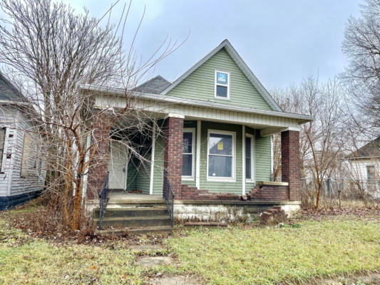 220 S 16TH ST, TERRE HAUTE, IN 47807, photo 4 of 60