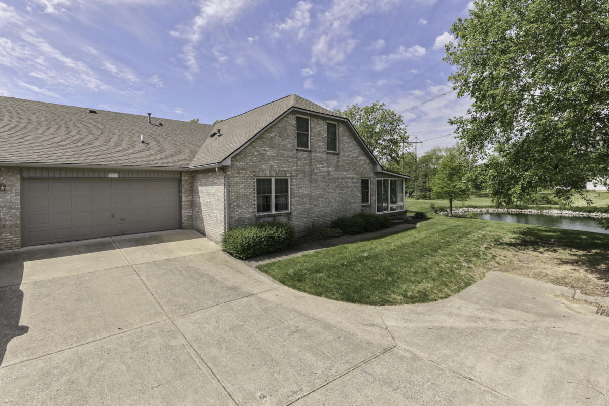 5818 QUAIL CHASE DR, INDIANAPOLIS, IN 46237, photo 1 of 38