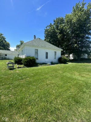 9045 N RALEIGH RD, RUSHVILLE, IN 46173 - Image 1