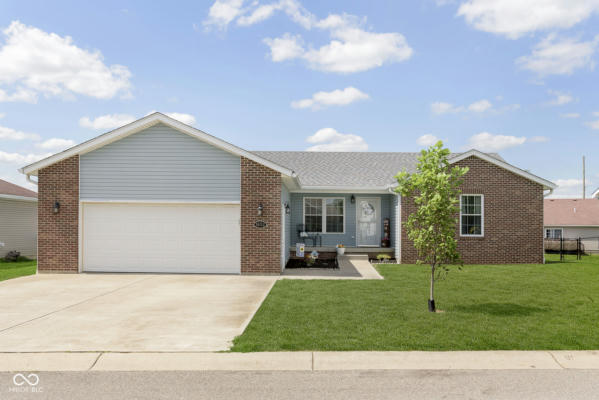 1652 W FREEDOM ST, GREENSBURG, IN 47240 - Image 1